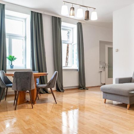 Welcoming 3Br Budget Apt. Well Connected Wien Eksteriør bilde