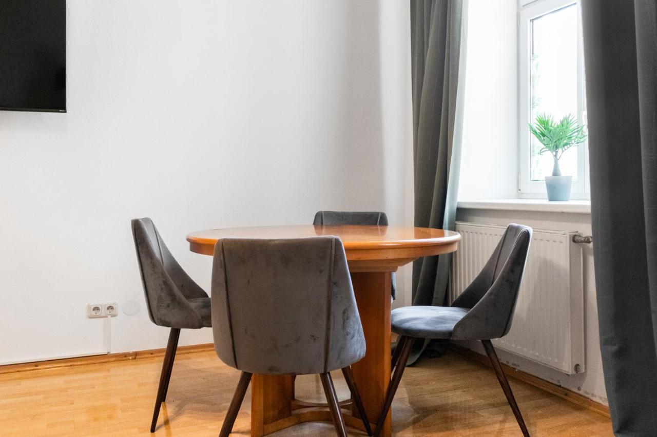 Welcoming 3Br Budget Apt. Well Connected Wien Eksteriør bilde