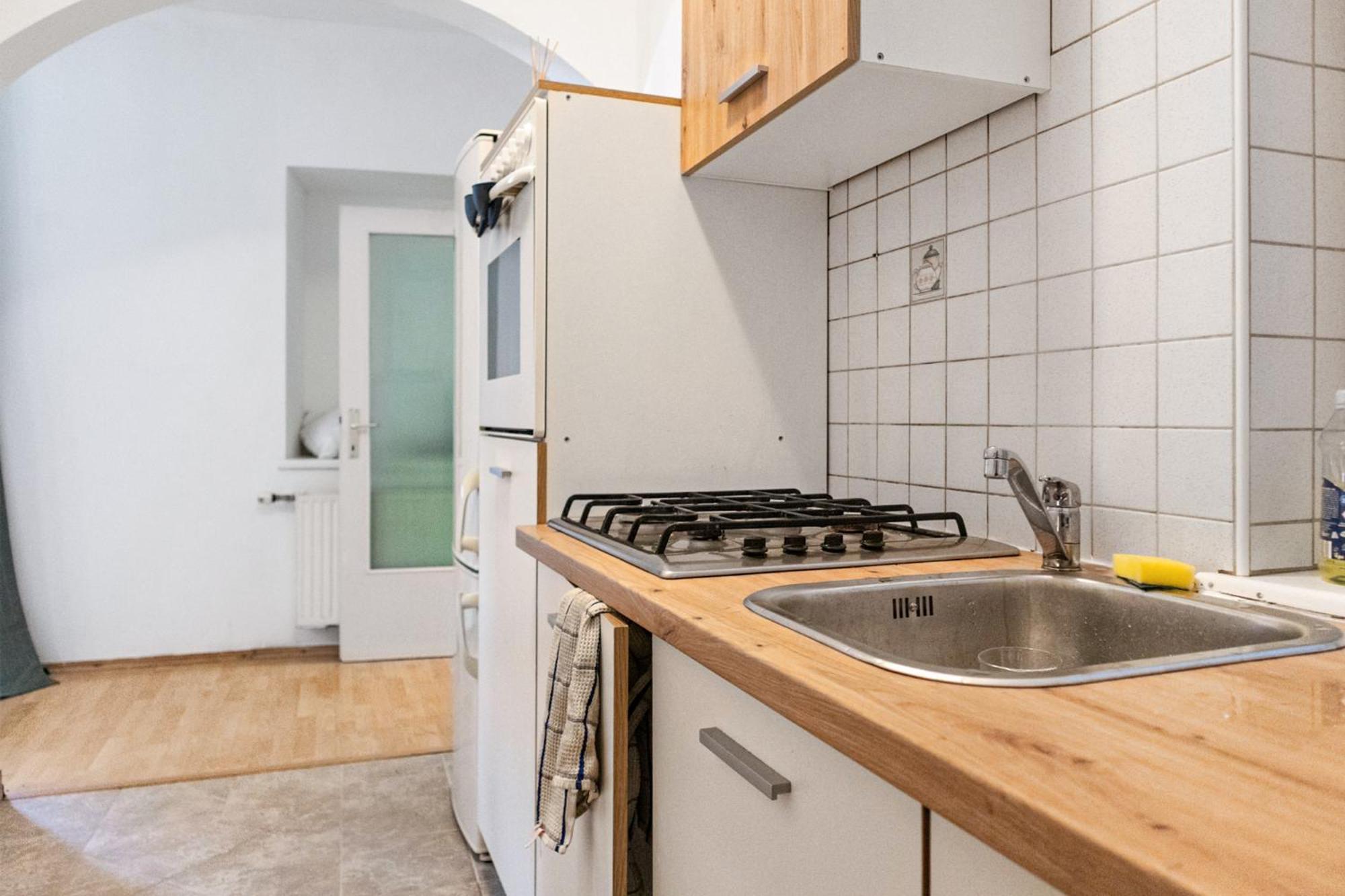 Welcoming 3Br Budget Apt. Well Connected Wien Eksteriør bilde